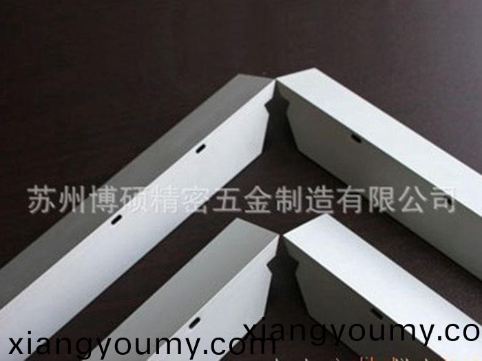 太(tai)陽能邊框